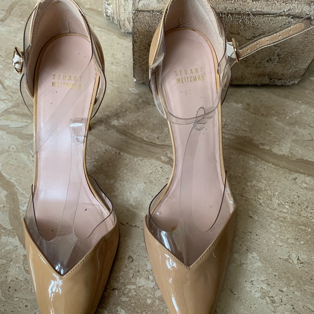 8.5 Stuart Weitzman see tee heels. Worn ONCE